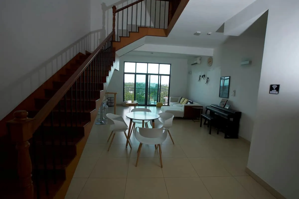 Peaceful Piano & Pool — property view 2